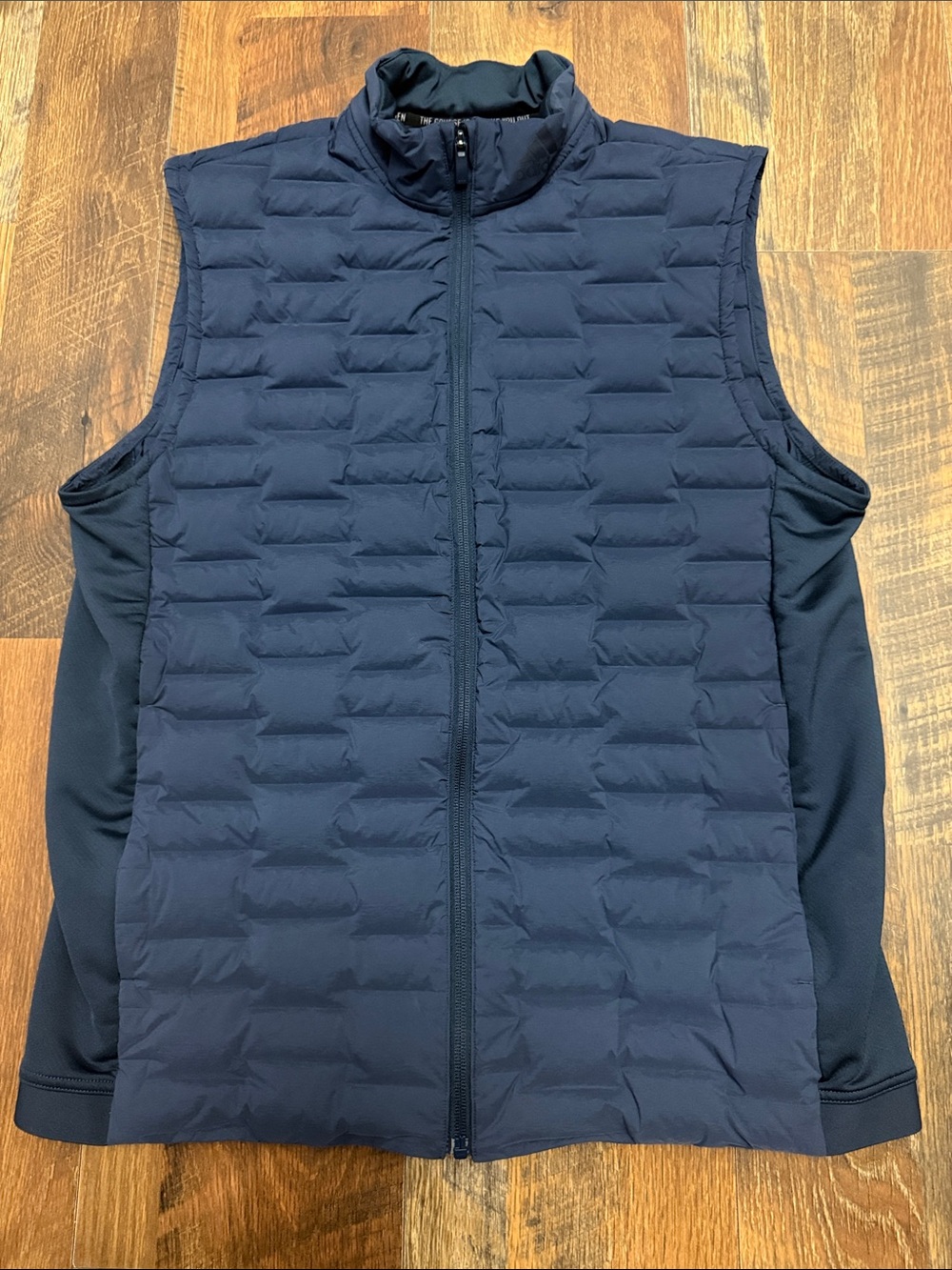 Adidas Golf Frostguard Down Vest Men’s Small Crew Navy H50987